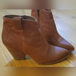 Frye Reina Cognac Booties size 7
